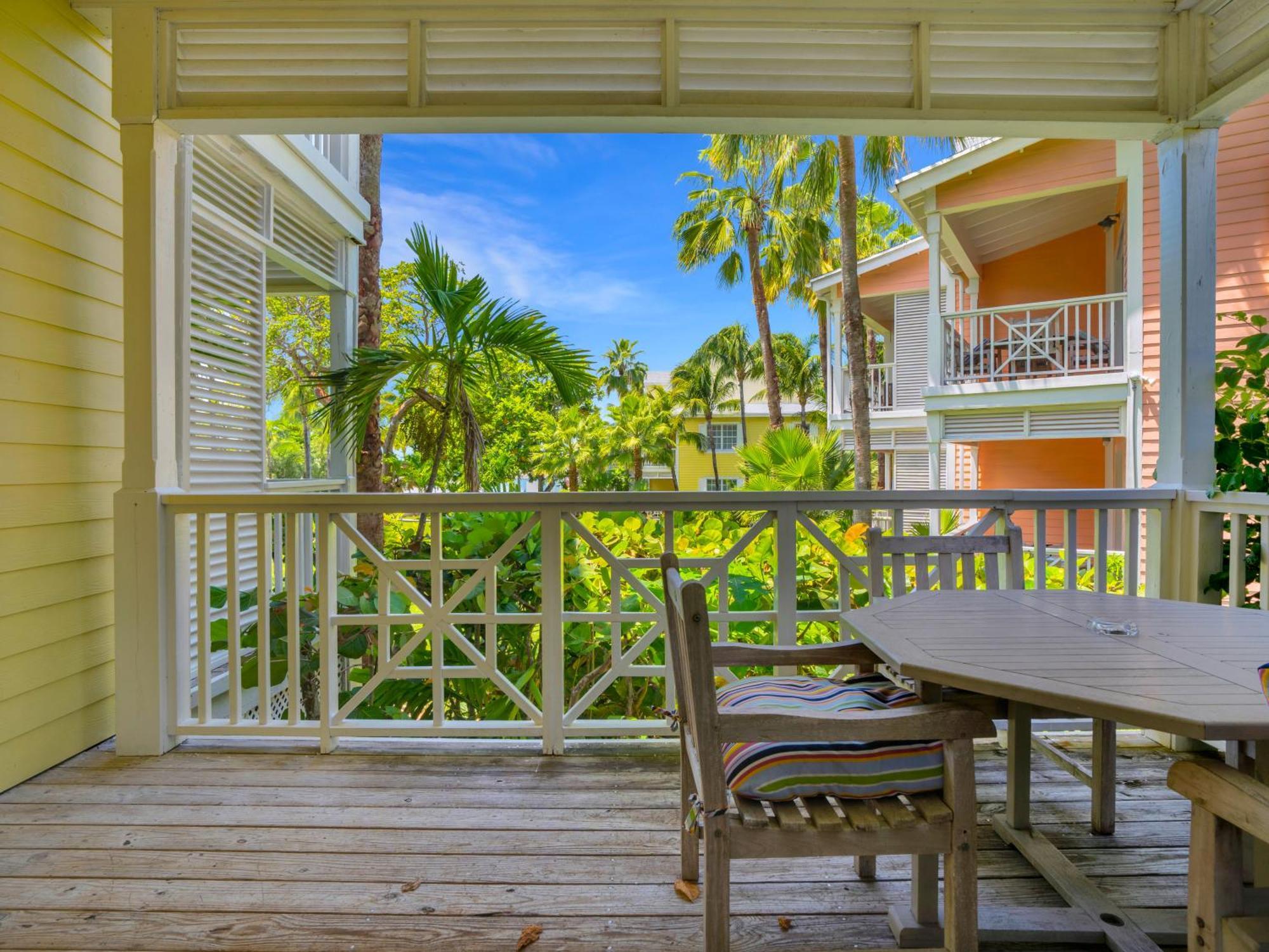 Valentines Resort&Marina Dunmore Town Exterior foto